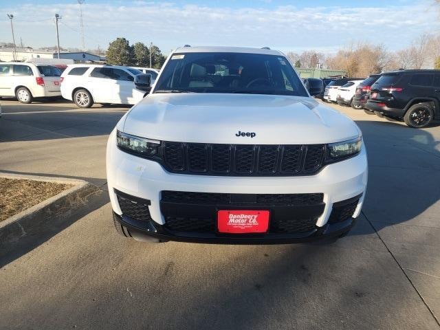 new 2025 Jeep Grand Cherokee L car, priced at $42,303