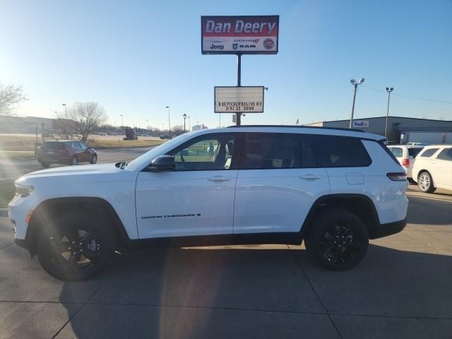 new 2025 Jeep Grand Cherokee L car, priced at $42,303