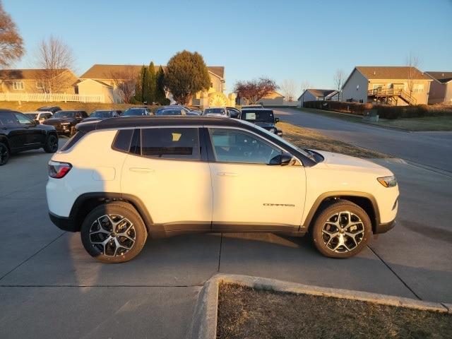 new 2025 Jeep Compass car, priced at $29,805