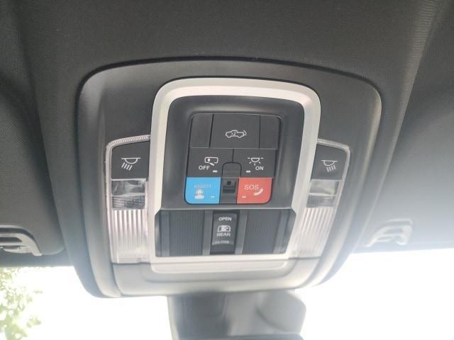 new 2025 Ram 1500 car, priced at $55,795