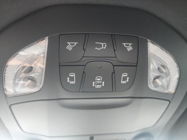 new 2025 Chrysler Pacifica car, priced at $48,365