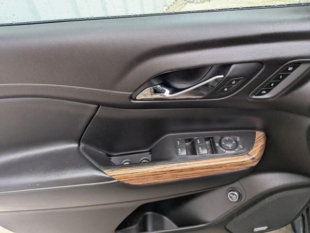 used 2019 GMC Acadia car, priced at $19,811