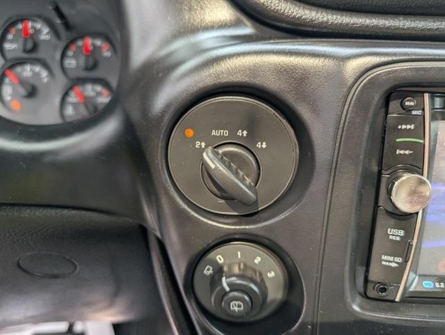 used 2006 Chevrolet TrailBlazer car, priced at $2,733