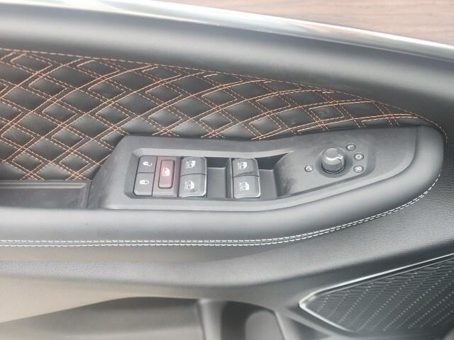 new 2025 Jeep Grand Cherokee L car, priced at $58,524