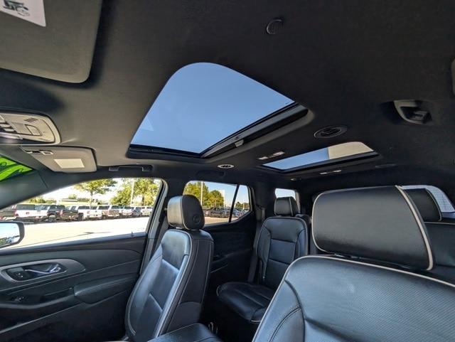 used 2023 Chevrolet Traverse car, priced at $41,012