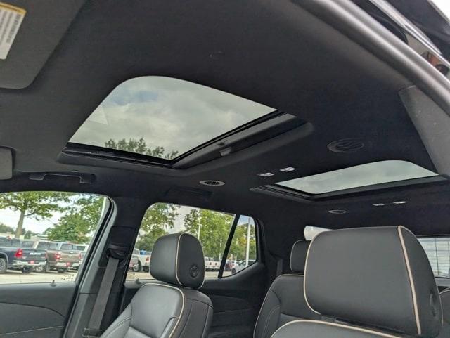 used 2023 Chevrolet Traverse car, priced at $41,610