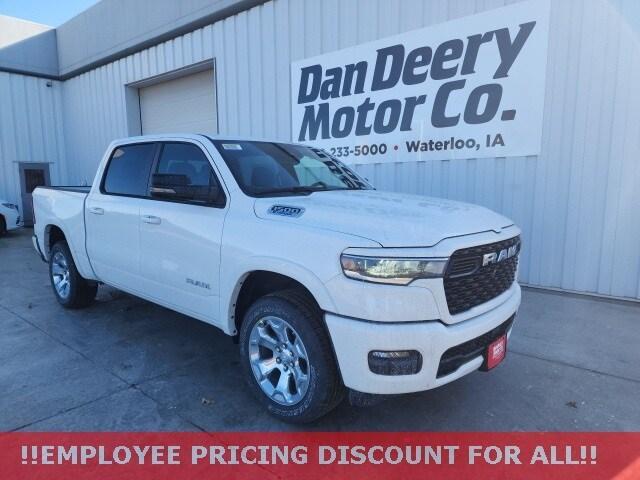 new 2025 Ram 1500 car, priced at $43,822