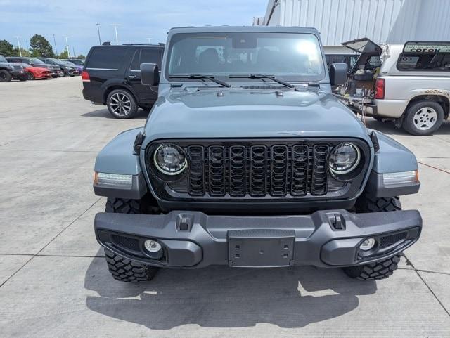 used 2025 Jeep Gladiator car, priced at $44,982