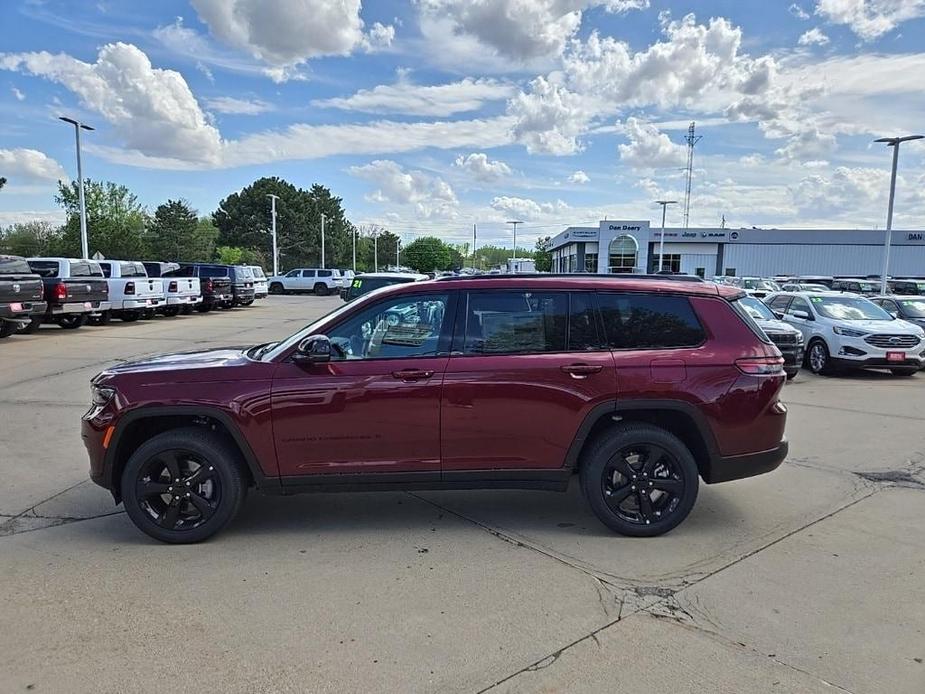 new 2024 Jeep Grand Cherokee L car, priced at $44,924