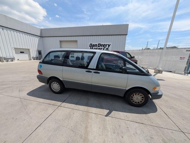 used 1992 Toyota Previa car, priced at $13,446