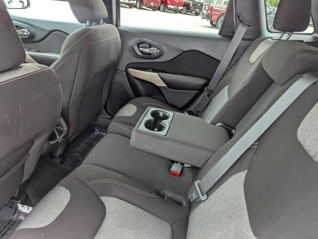 used 2017 Jeep Cherokee car, priced at $12,995
