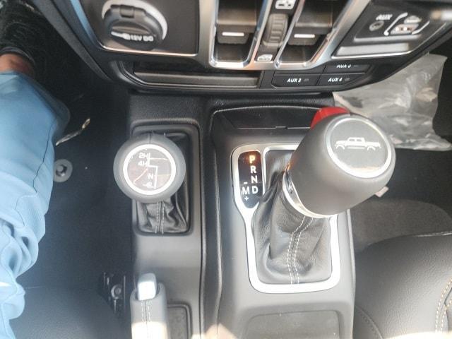 new 2025 Jeep Gladiator car, priced at $44,122