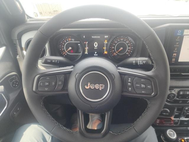 new 2025 Jeep Gladiator car, priced at $46,805