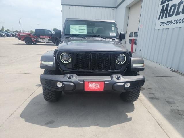 new 2025 Jeep Gladiator car, priced at $46,071
