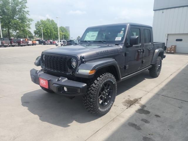 new 2025 Jeep Gladiator car, priced at $46,805