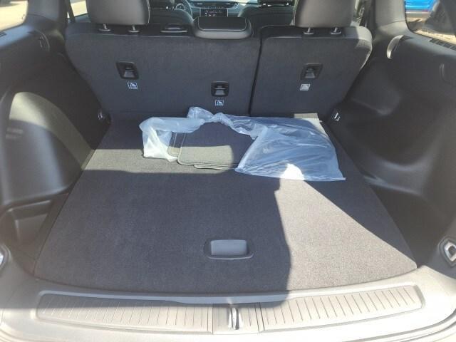 new 2025 Jeep Grand Cherokee car, priced at $40,697