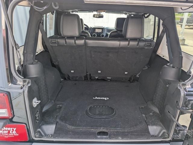 used 2015 Jeep Wrangler Unlimited car, priced at $22,500