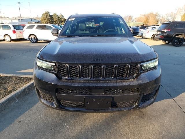 new 2025 Jeep Grand Cherokee L car, priced at $42,834