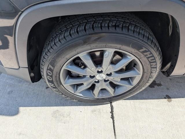 used 2016 Jeep Cherokee car, priced at $9,045
