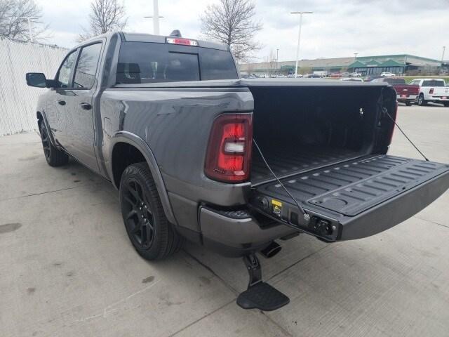 new 2025 Ram 1500 car, priced at $61,063