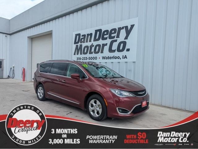 used 2017 Chrysler Pacifica car, priced at $12,154
