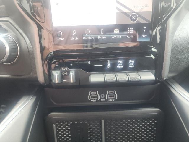 new 2025 Ram 1500 car, priced at $46,665