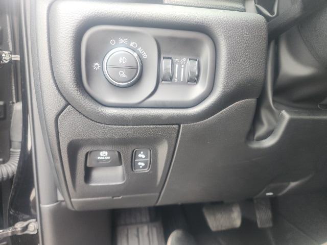 new 2025 Ram 1500 car, priced at $46,665