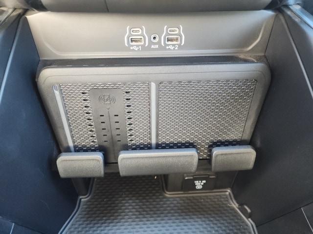 new 2025 Ram 1500 car, priced at $48,912