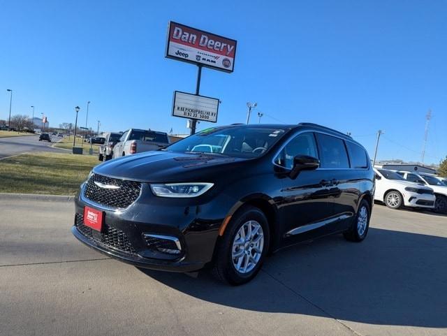 used 2022 Chrysler Pacifica car, priced at $22,895