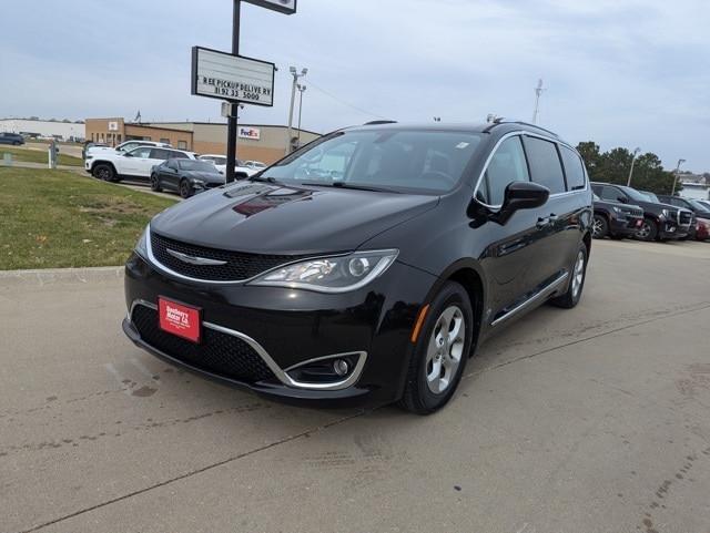 used 2017 Chrysler Pacifica car, priced at $13,522