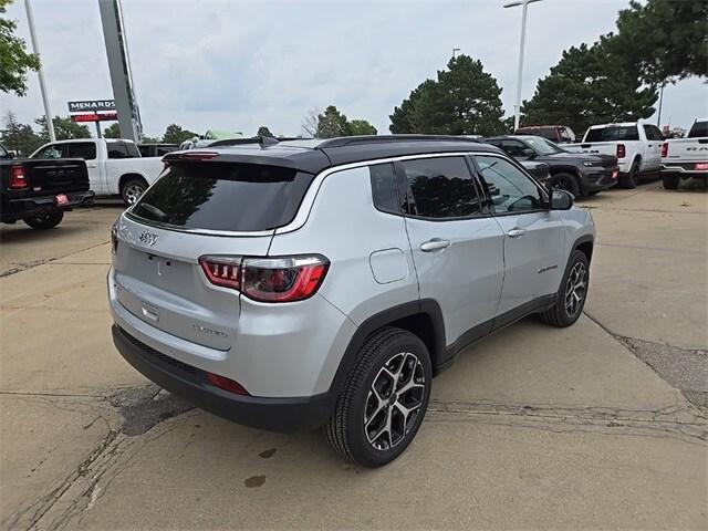 new 2025 Jeep Compass car, priced at $29,495