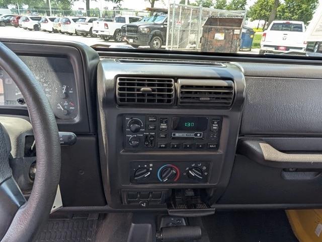used 2000 Jeep Wrangler car, priced at $12,000
