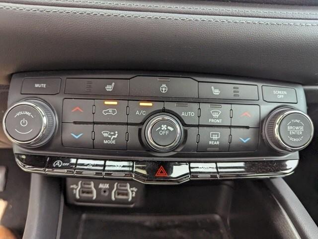 used 2024 Dodge Durango car, priced at $31,085