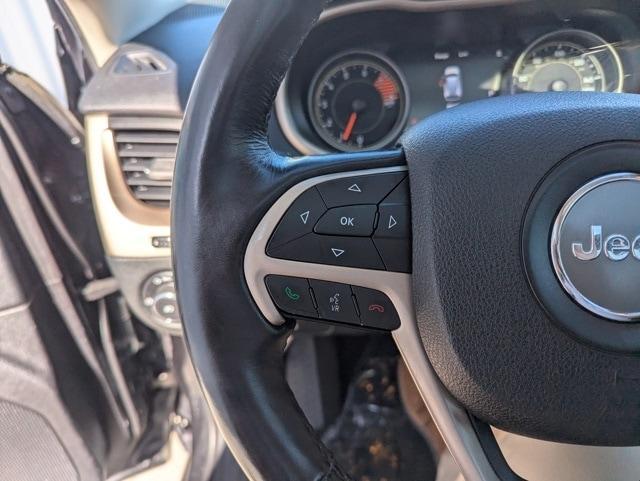 used 2016 Jeep Cherokee car, priced at $9,425