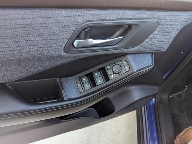 used 2023 Nissan Rogue car, priced at $21,144