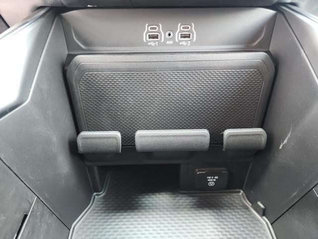 new 2025 Ram 1500 car, priced at $45,282