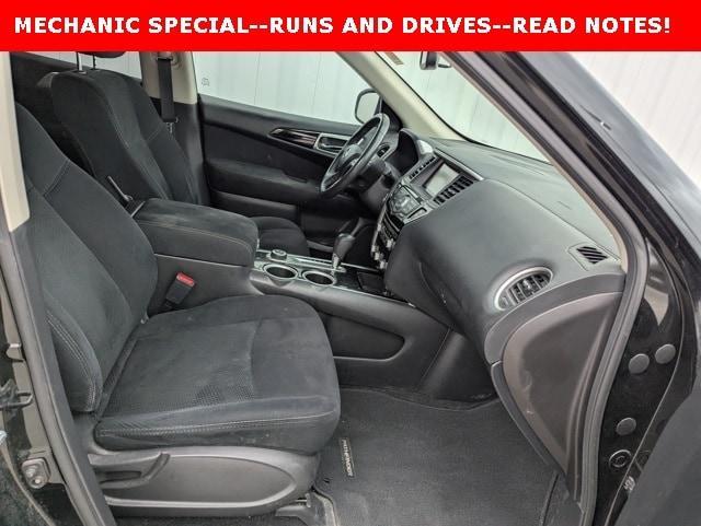 used 2016 Nissan Pathfinder car, priced at $4,600