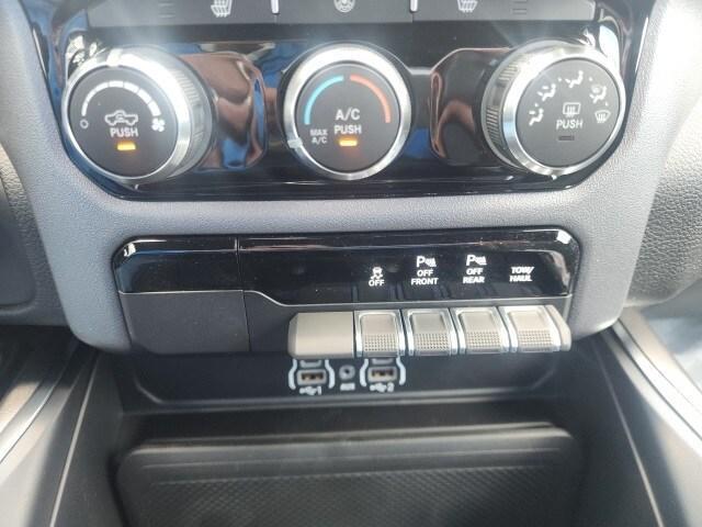 new 2025 Ram 1500 car, priced at $45,487
