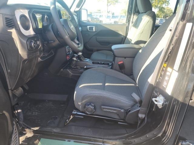 new 2026 Jeep Wrangler car, priced at $51,327