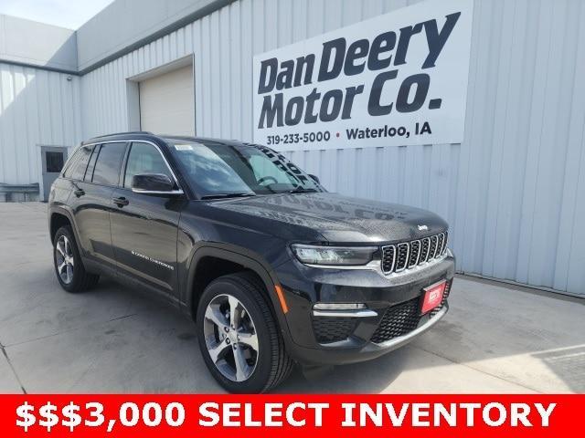 new 2025 Jeep Grand Cherokee car, priced at $45,648