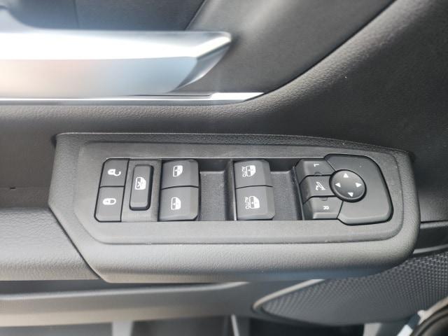 new 2025 Ram 1500 car, priced at $46,962
