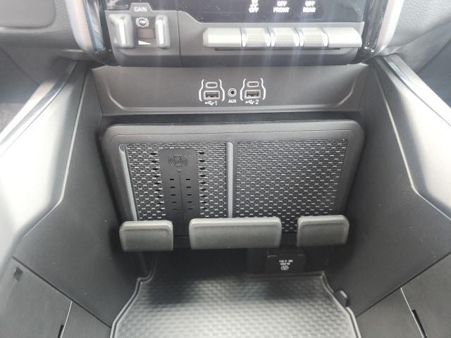 new 2025 Ram 1500 car, priced at $46,962