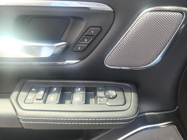new 2025 Ram 1500 car, priced at $60,379