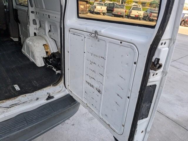 used 2005 Chevrolet Astro car, priced at $7,000