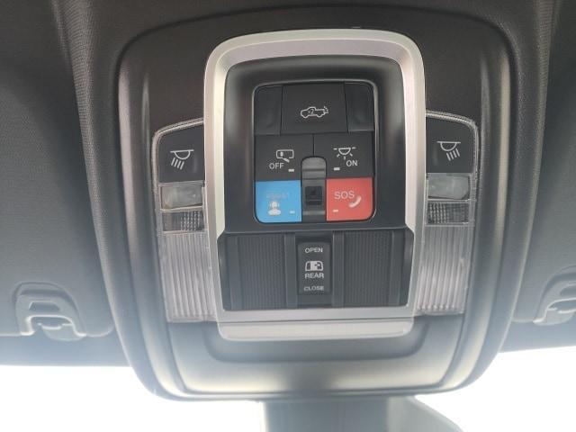 new 2025 Ram 1500 car, priced at $43,963