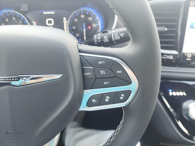 new 2026 Chrysler Pacifica car, priced at $42,296