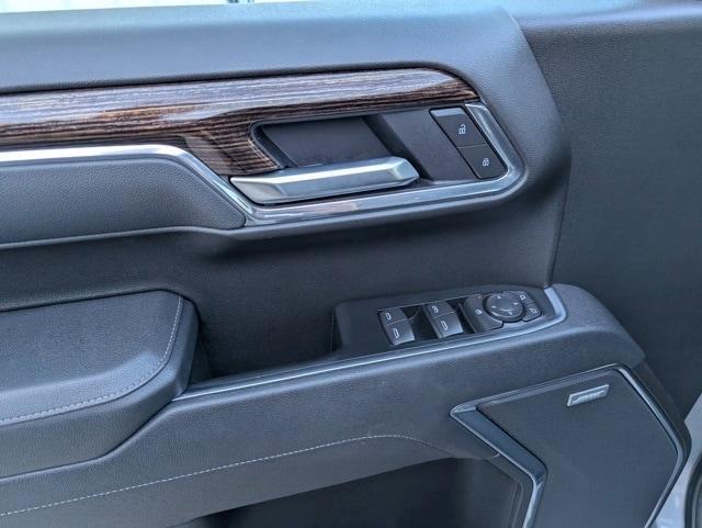 used 2025 GMC Sierra 1500 car, priced at $51,648