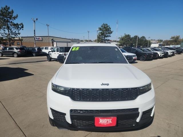 new 2025 Jeep Grand Cherokee L car, priced at $42,096