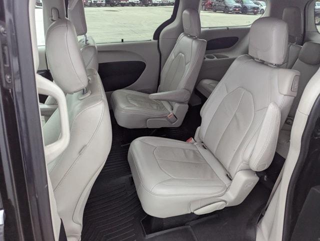 used 2018 Chrysler Pacifica car, priced at $8,738