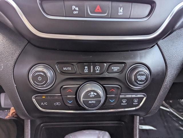 used 2021 Jeep Cherokee car, priced at $20,877